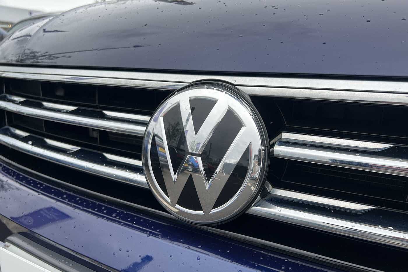 Volkswagen Tiguan *Sold By Us New, Full VW History* SEL 4WD 2.0 TSI DSG 180ps