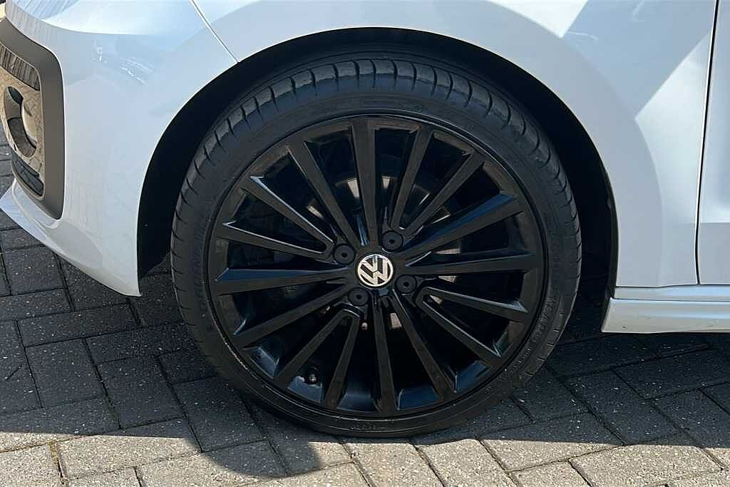 Volkswagen up! 5-Dr 2020 1.0 (65ps) Up R-Line SRE BMT EVO